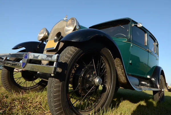 Pohled na staré auto — Stock fotografie