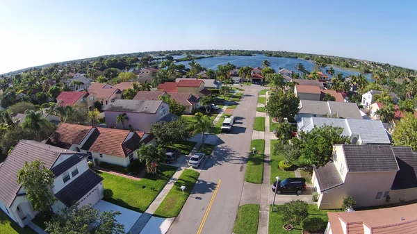 Voorsteden huizen in Florida luchtfoto — Stockfoto