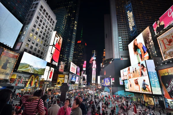 在晚上的纽约时报广场 — 图库照片