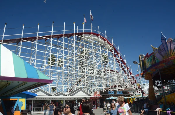 Rollercoaster w Santa Cruz w Kalifornii — Zdjęcie stockowe