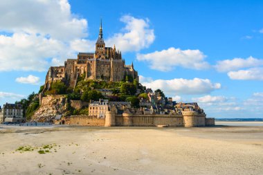 Güzel Manastır Mont Saint-Michel, Batı Kumu üzerindeki Katedral, Normandiya, Fransa, Avrupa