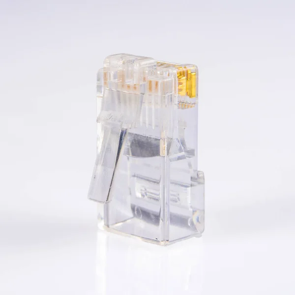 커넥터 인터넷과 네트워크를 Transparent Connector Rj45 배경에 매크로를 그림자와 — 스톡 사진