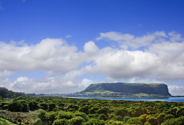 Stanley Tasmania Doğu kıyısına yakın somun görünümünü
