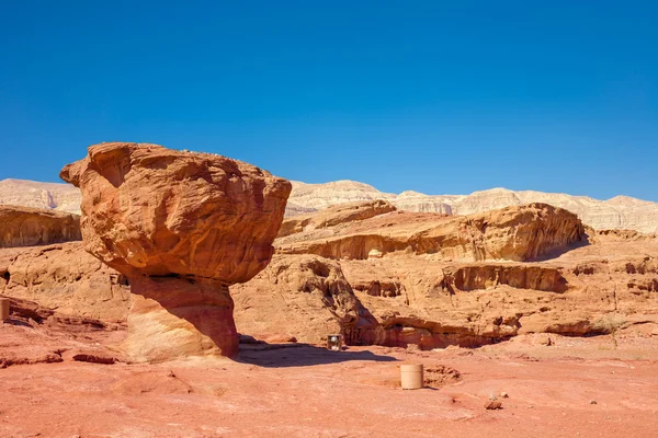 Batu pasir Jamur di Taman Timna — Stok Foto