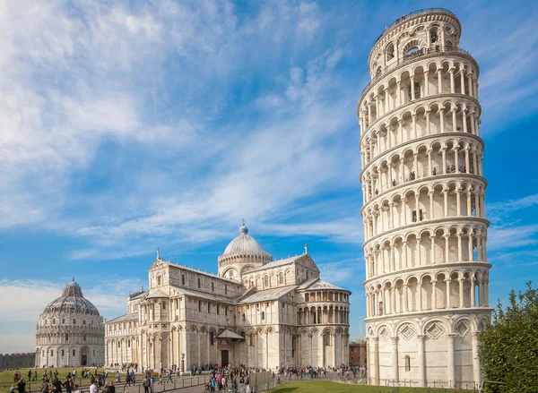 Piazza dei Miracoli in Pisa — Stock Photo, Image