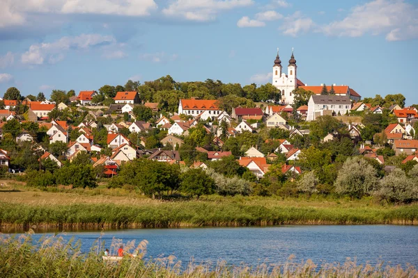 Aldeia de Tihany e lago Balaton — Fotografia de Stock