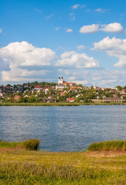 Villaggio di Tihany sul Lago Balaton — Foto Stock