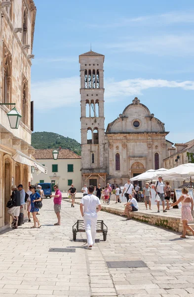 Praça principal da cidade de Hvar — Fotografia de Stock