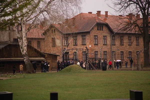 Auschwitz Polonia 2019 Cartello Arbeit Macht Frei Lavoro Libera Cancello — Foto Stock