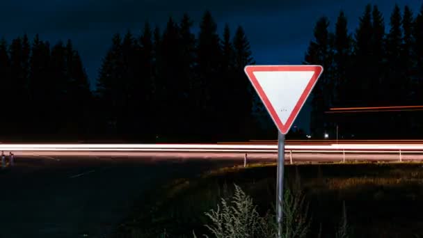 Road sign give way — Stock Video