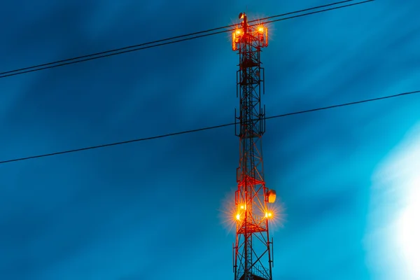 Communications tower antenna — Stock Photo, Image