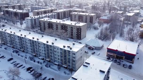 Volosovo oraș în timpul iernii video aerian — Videoclip de stoc