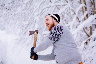 Oduncu balta salıncaklar