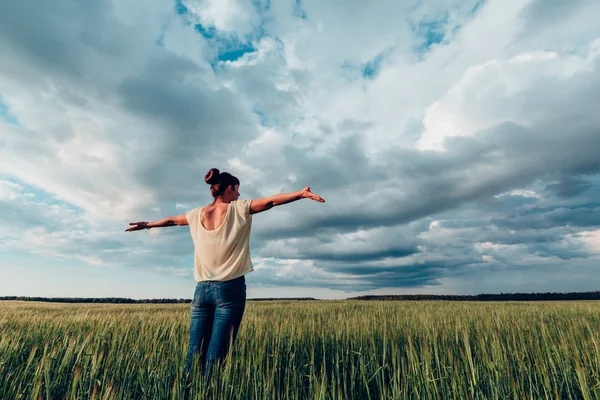 Sentir liberdade . — Fotografia de Stock