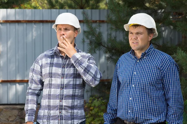 Planificateurs de bâtiments du Moyen Âge sur le chantier — Photo