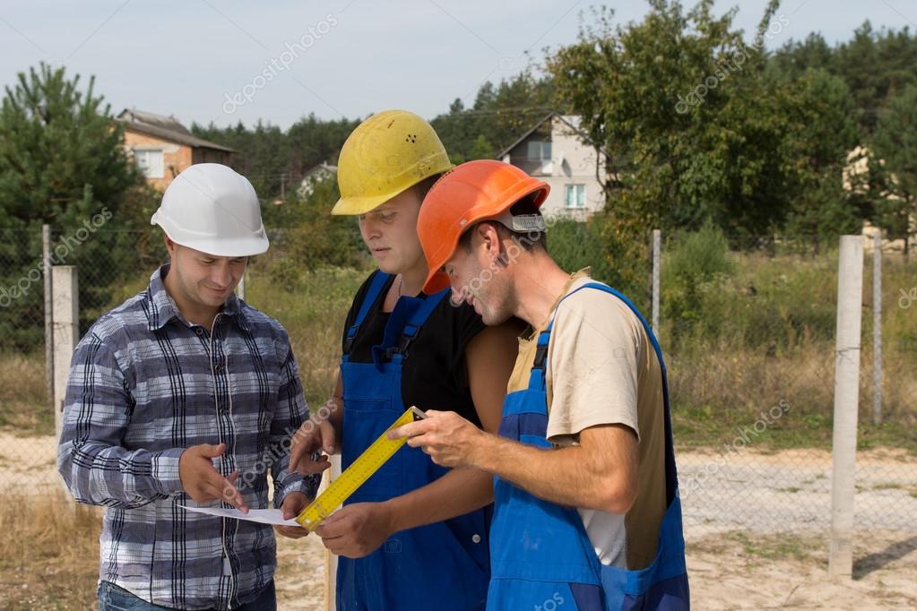Стройка дома. Три строителя официальный сайт спб. Три строителя дома. Строители 3. Строительные работы.