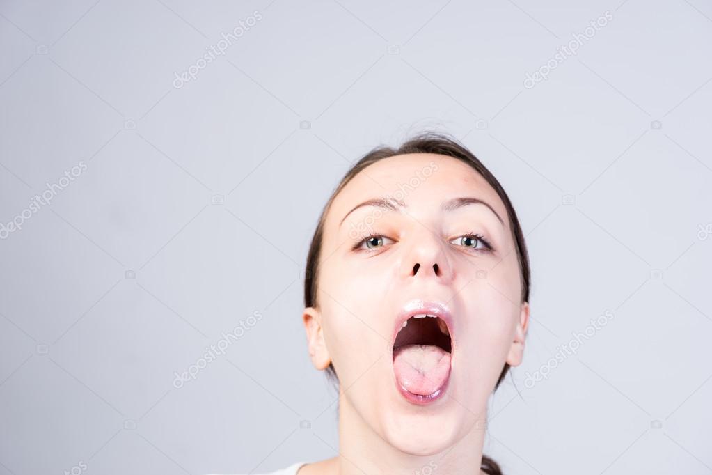 Teen girl open mouth