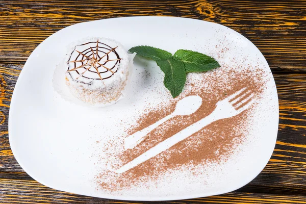 Decadent Individual Dessert with Spider Web Design — Zdjęcie stockowe