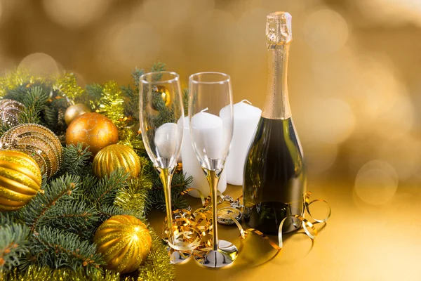 Weihnachtssekt zur Feier der Saison — Stockfoto