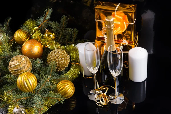 Champagne, Gold Gifts and Christmas Decorations — 스톡 사진