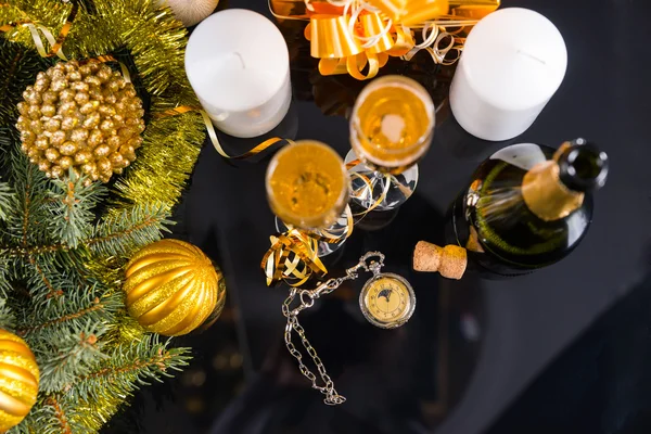 Pocket Watch with Champagne and Decorations — Stock Photo, Image