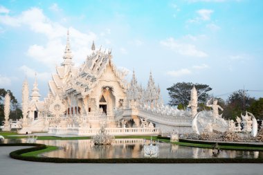 WAT Rong Khun (Beyaz Tapınak)