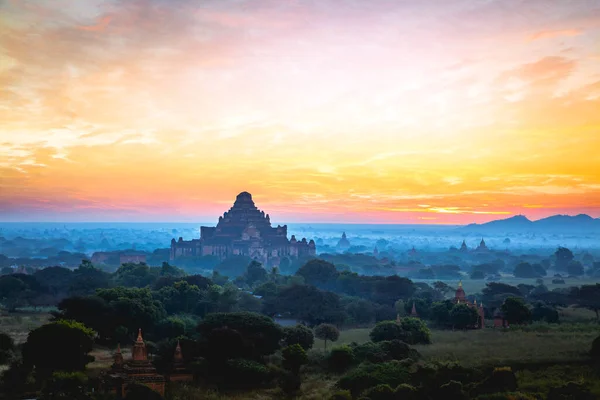 Bela Paisagem Durante Nascer Sol Pagode Bagan Mianmar — Fotografia de Stock