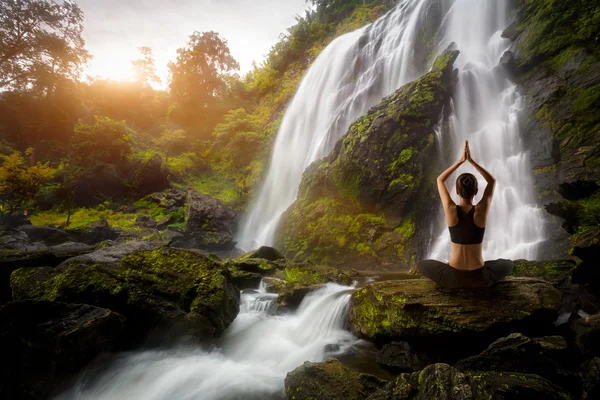 Yoga — Stockfoto