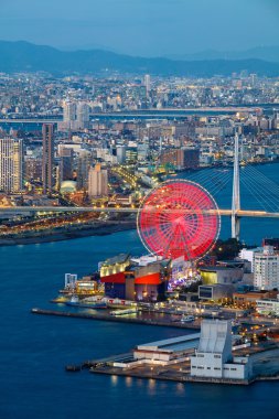 Osaka bay alacakaranlıkta