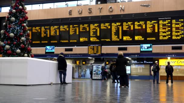 Londýn England Spojené Království Circa Prosince 2020 Lidé Dívají Displej — Stock video