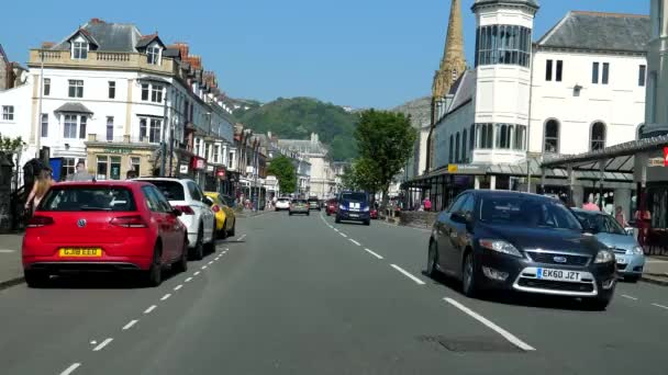 Llandudno Wales Ηνωμενο Βασιλειο Circa Ιουνιοσ 2021 Παράθυρο Αυτοκινήτου Παρμπρίζ — Αρχείο Βίντεο