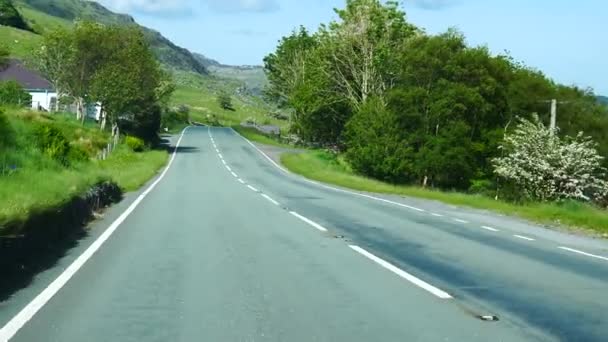 Punto Vista Del Coche Pov Conducir A4086 Carretera Impresionantes Paisajes — Vídeo de stock