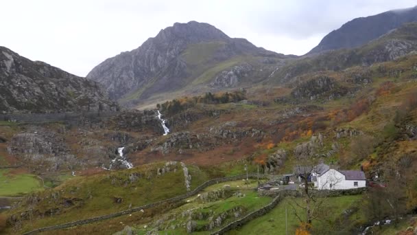 Langzame Panning Video Toont Een Prachtig Uitzicht Snowdonia National Park — Stockvideo