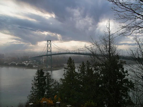 The Lions Gate Bridge in Vancouver Kanada