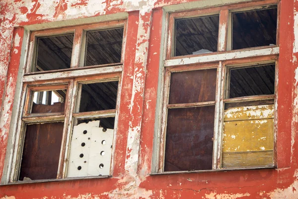 Broken Old Window Red Wall — Stock Fotó