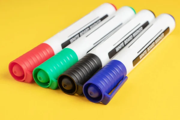 Color Markers Yellow Background Close — Stock Photo, Image