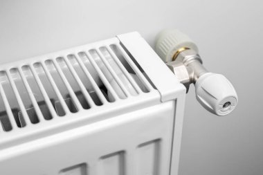 Radyatörde kapakçık var..