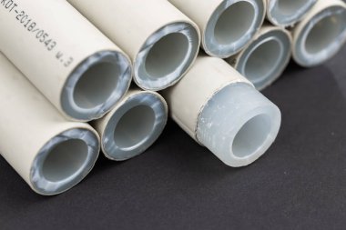 stripped polypropylene pipes for soldering, soldering pipes for water.