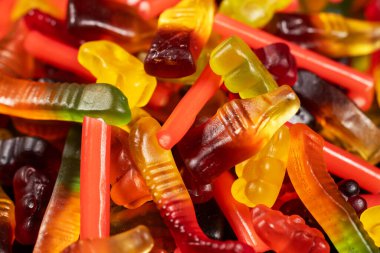 Çeşit çeşit şeker jöleli şekerler.