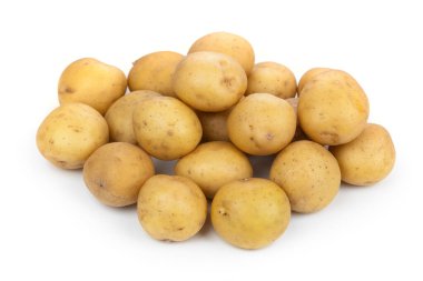 Beyaz arka planda izole edilmiş yeni patates. Yakın plan..
