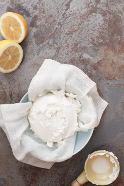 Ev yapımı mascarpone peyniri