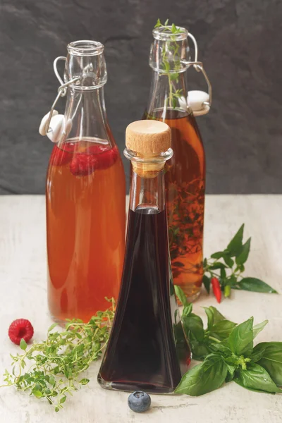 Surtido de botellas de vinagre —  Fotos de Stock