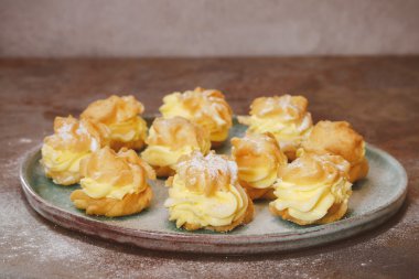 Krem puffs krema dolgulu 