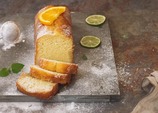 Bolo de manteiga de laranja — Fotografia de Stock