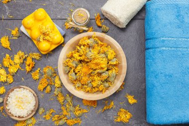Bitkisel banyo çay Calendula