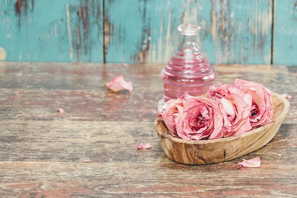 Aromatherapy rose massage oil — Stock Photo, Image