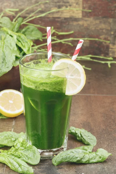 Spinach green smoothie — Stock Photo, Image