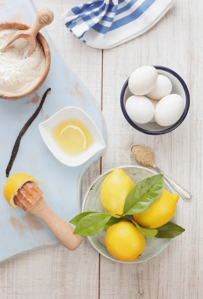 Lemon cake — Stock Photo, Image