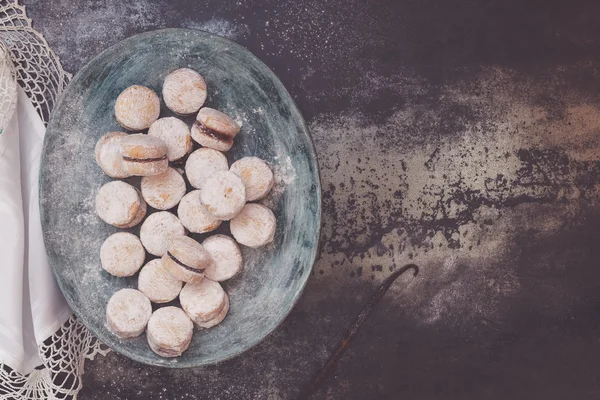 Vanilice, ванілі Сандвічеві печиво на тарілку — стокове фото