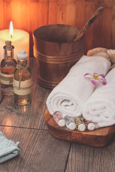 Spa reeks. Verschillende items gebruikt in spa-behandelingen — Stockfoto